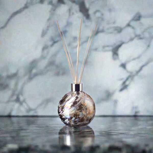 Silver and White Sphere Gift Set - Image 2